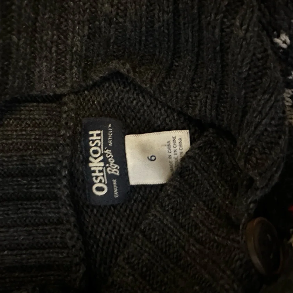 OshKosh B’gosh Baby Fair Isle Knit Sweater – Size 6 Months – EUC